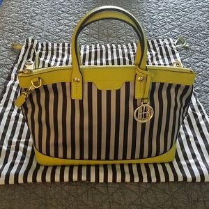 Henri Bendel purse